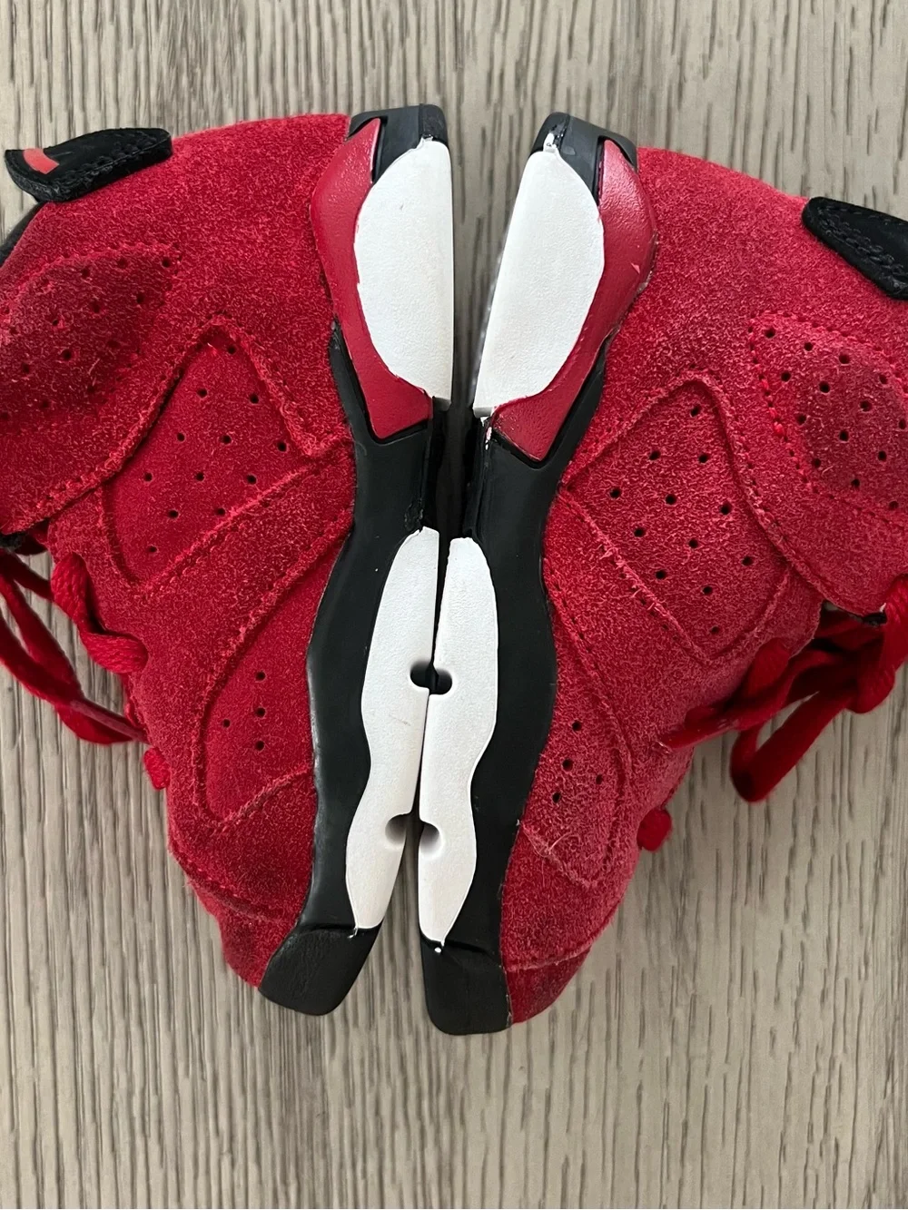 Air Jordan 6 retro toro bravo boys Red Suede Lace-Up Shoes